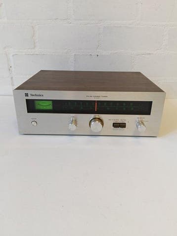 Technics - ST-3000 AM/FM Analog Stereo Tuner