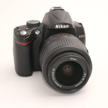 Nikon D5000 + AF-S NIKKOR 18-55mm F3.5-5.6 G Appareil photo, Nieuw
