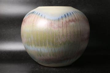 Vase globe en grès Shigaraki avec émaillage dégradé, Antiek en Kunst