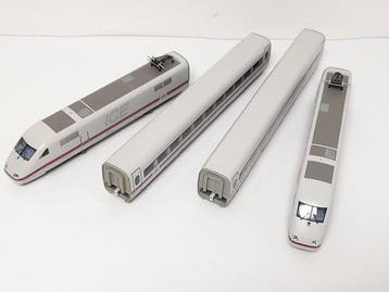Märklin H0 - 3370 - Locomotive avec tender (1) - train