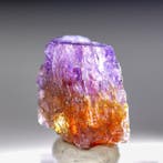 Prachtig tweekleurig tanzanietkristal • 19,55 ct • Cognac