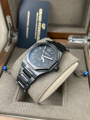 Girard-Perregaux - Laureato - 81010-32-631-32A - Heren -
