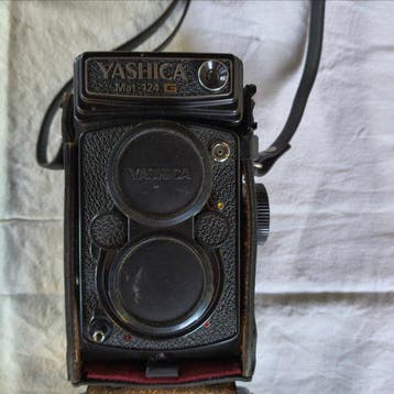 Yashica Mat 124 G Appareil photo argentique
