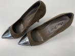 Veiling - Bruine suede Elsa Ducci pumps maat 35
