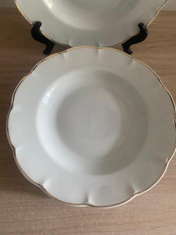 Limoges - Assiette de service (5) - coronet - Porcelaine -