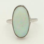 Ring - 14 karaat Witgoud - Opaal, Handtassen en Accessoires, Ringen, Nieuw