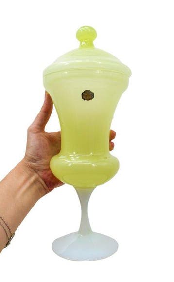 Delprete - Grand pot couvert sur pied - Doos - Uraniumglas