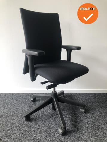 Haworth Comforto 55 - Met nieuwe zwarte stoffering - Zwart v, Werkplek, Ophalen of Verzenden, Gebruikt, Stoel