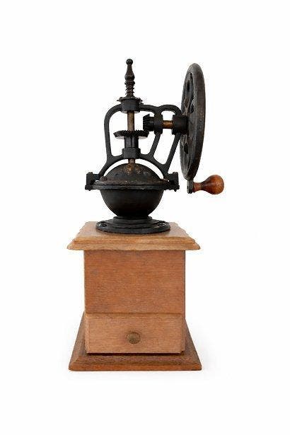 Koffiemolen - Hout, Messing - tafelmodel, Antiek en Kunst, Antiek | Keukengerei