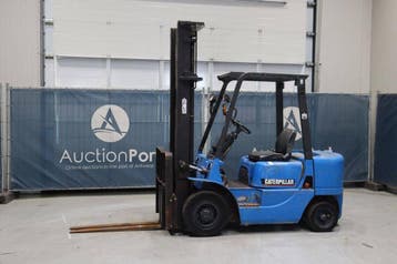 Veiling: Heftruck Caterpillar DP25K Diesel 2500kg 4.5m 2000, Ophalen