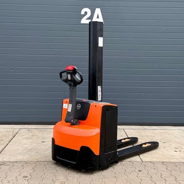 BT Toyota SWE080L Palletwagen &amp; stapelaar met Nwe bat, 1000 tot 2000 kg, Elektrisch, Stapelaar, BT Toyota
