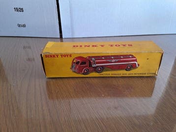 Dinky Toys 1:43 - Model vrachtwagen - Panhard tankwagen