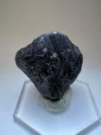 209,1 ct - Natuurlijke onbewerkte blauwe tanzaniet - ruwe -, Verzamelen, Mineralen en Fossielen