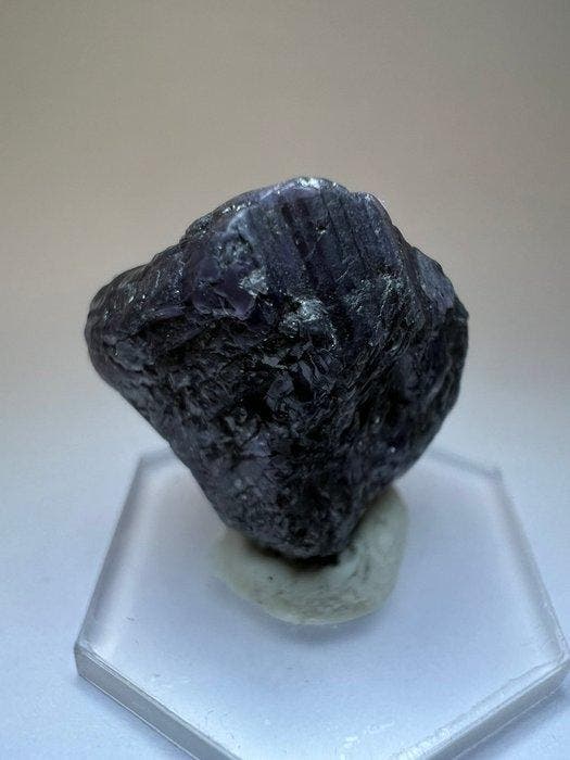 209,1 ct - Natuurlijke onbewerkte blauwe tanzaniet - ruwe -, Verzamelen, Mineralen en Fossielen