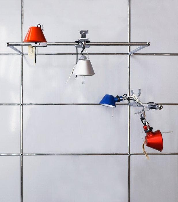 Artemide - Michele De Lucchi, Giancarlo Fassina -, Antiek en Kunst, Antiek | Verlichting