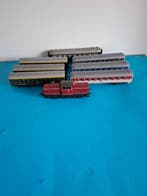 Lima H0 - Treinset (8) - V100 met 7 rijtuigen - DB