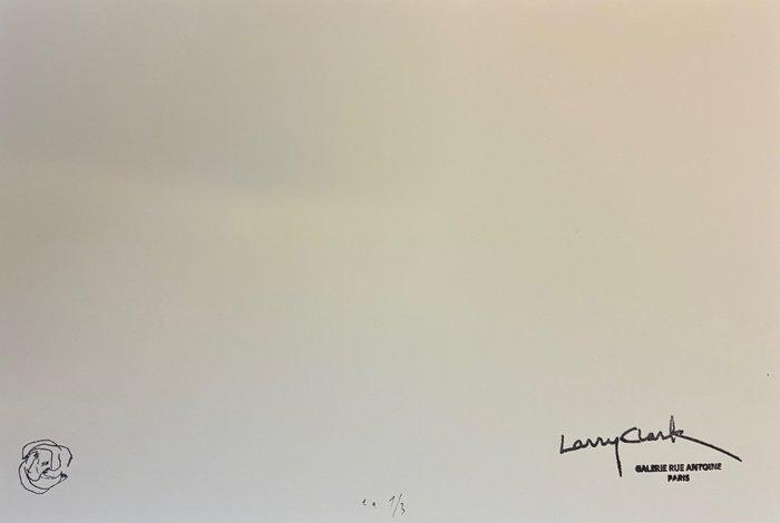 Larry Clark (1943–) - Billy Mann holding Timmy Tarrs arm, Antiquités & Art, Art | Objets design