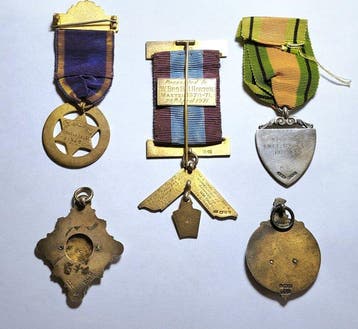 Royaume-Uni - Accessoires militaires, Collections