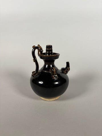 Chinois ancien Grès Ancient Chinese Black Verseuse, Tang
