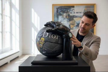 Art Stray-Nos - sculptuur, Control the game : Dior & Rolex -