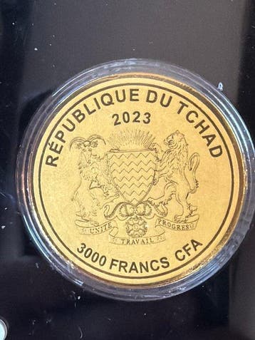 Tsjaad. 3000 Francs Königin von Ungarn, 1/200 Oz (.999), Postzegels en Munten