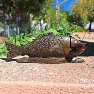 Lampe à huile - Bronze - Poisson en bronze du XIXe siècle