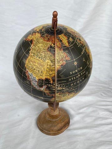 Globe - epoca - 1990-2000