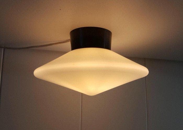 Raak Amsterdam - Plafonnier - Discusschijf B1410 - Bakélite,, Antiek en Kunst, Antiek | Verlichting