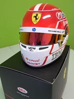 Ferrari - Charles Leclerc - 2025 - Schaal 1:2 helm