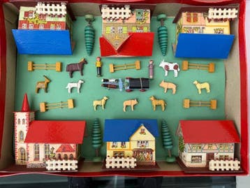 oost duits onbekend - Speelgoed “Vintage DDR miniatuurdorp