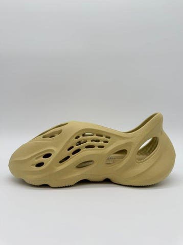 Yeezy X Adidas - Yeezy Foam Runner Ochre - Sneakers - Maat: