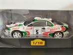 Altaya, IXO 1:18 - Voiture de course miniature - Toyota, Hobby & Loisirs créatifs
