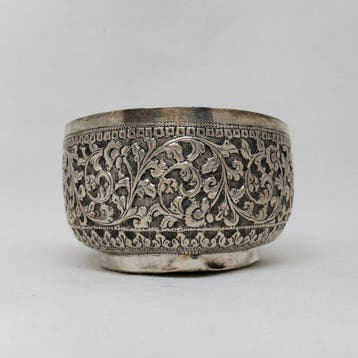 Kutch bowl - Zilver - India - Britse Raj (1858-1947)