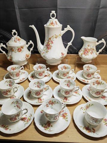 Porcelaine Lafarge - Service à café pour 10 personnes (26) -