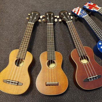 La Sevillana / Mahalo - 5x soprano ukulele with bag - -, Muziek en Instrumenten, Nieuw