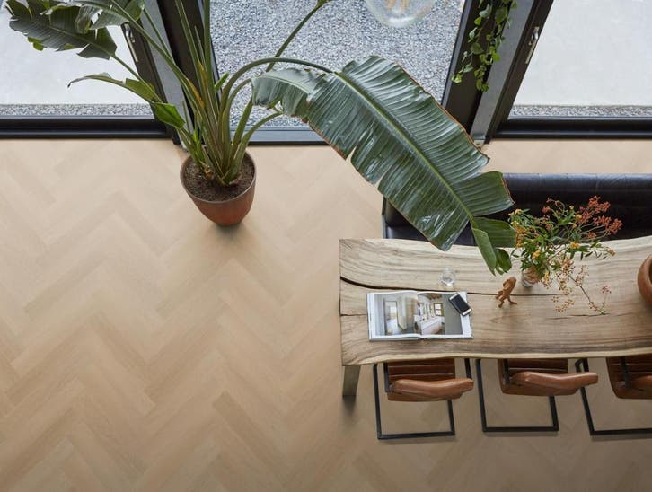 METZ Visgraat Plak Pvc Herringbone NATURAL OAK DRYBACK (, Doe-het-zelf en Bouw, Vloerdelen en Plavuizen, Ophalen of Verzenden