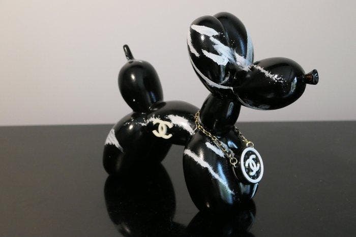 RichART - Balloon Dog noir / blanc en version Chanel, Antiquités & Art, Art | Objets design