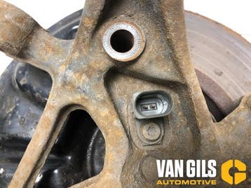 Fusee rechts-achter Volkswagen Golf O336439, Auto-onderdelen, Nieuw