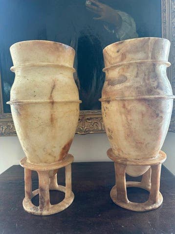 400 - Urne (2) - Marbre - Deux urnes égyptiennes