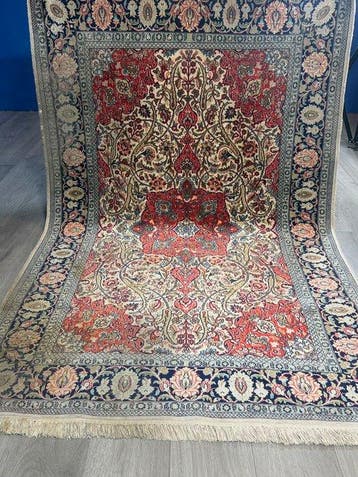 Tabriz - Vloerkleed - 197 cm - 125 cm - zijde