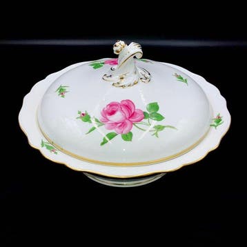 Meissen - First Choice - Exquisite Large Tureen with Twisted, Antiek en Kunst