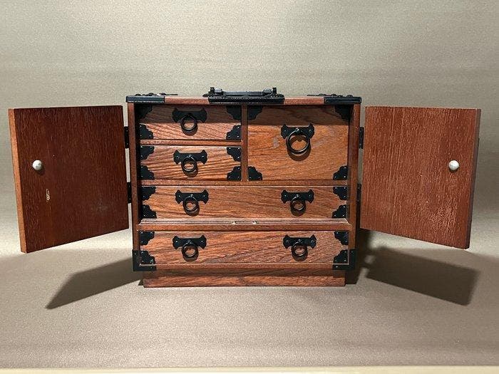Commode - bois Sen japonais - Japon - (Pas de prix de, Antiek en Kunst, Antiek | Overige Antiek