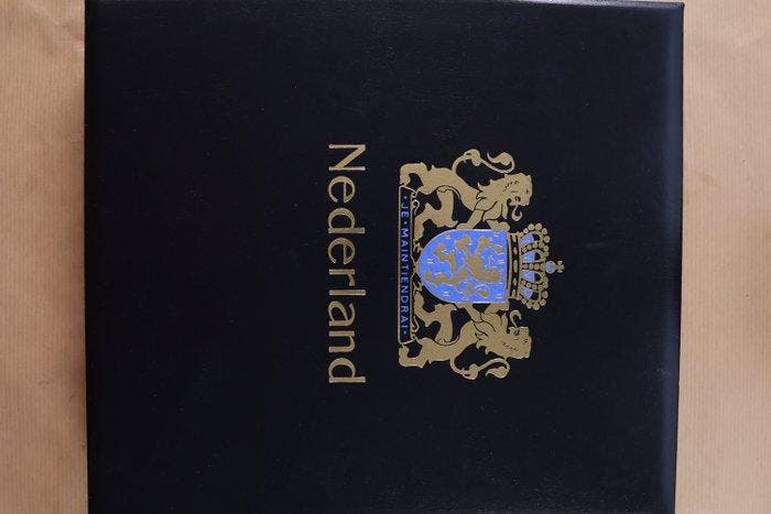 Nederland 1993/2011 - 2 lege DAVO LX voordruk albums, Postzegels en Munten, Postzegels | Nederland