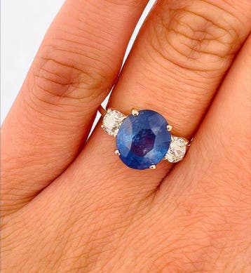 Ring - 18 karaat Geel goud Saffier - Diamant, Nieuw