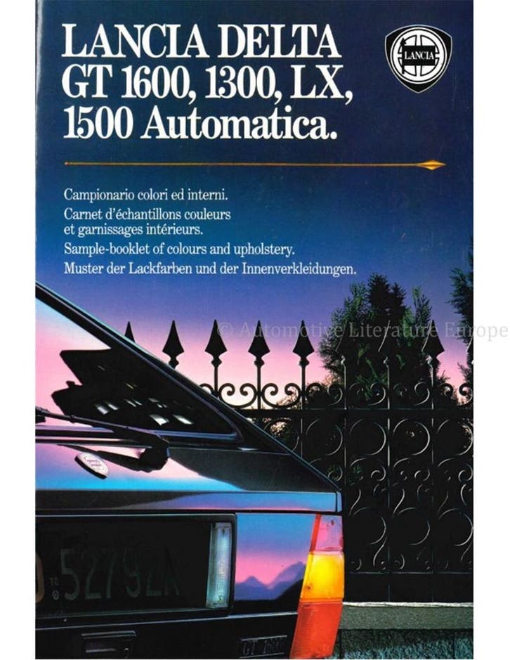 1984 LANCIA DELTA KLEUREN & INTERIEUR BROCHURE, Boeken, Auto's | Folders en Tijdschriften