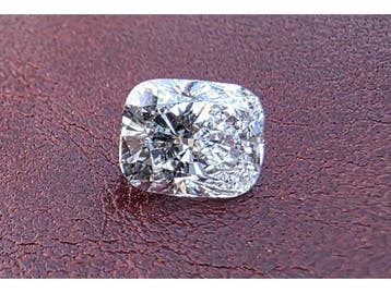 Veiling - Diamant cushion 1.40 crt ( IGI gecertificeerd )