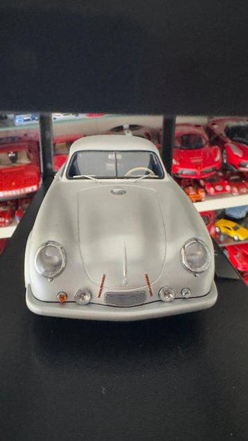 Werk83 1:18 - Modelauto - Porsche 356 SL Plain Body - Versie