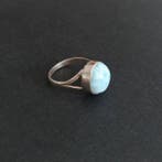 Ring van larimar en zilver 925. Maat 52 EU. Lokale