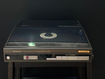 Technics - SL-J2 Quartz Direct Drive Automatic Platenspeler, Nieuw