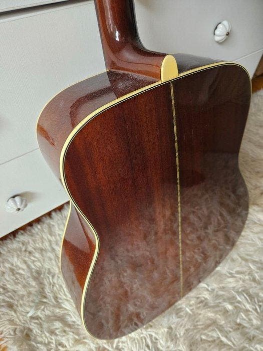 Yamaha - FG-335E - - Elektro-akoestische gitaar - Taiwan -, Muziek en Instrumenten, Snaarinstrumenten | Gitaren | Akoestisch